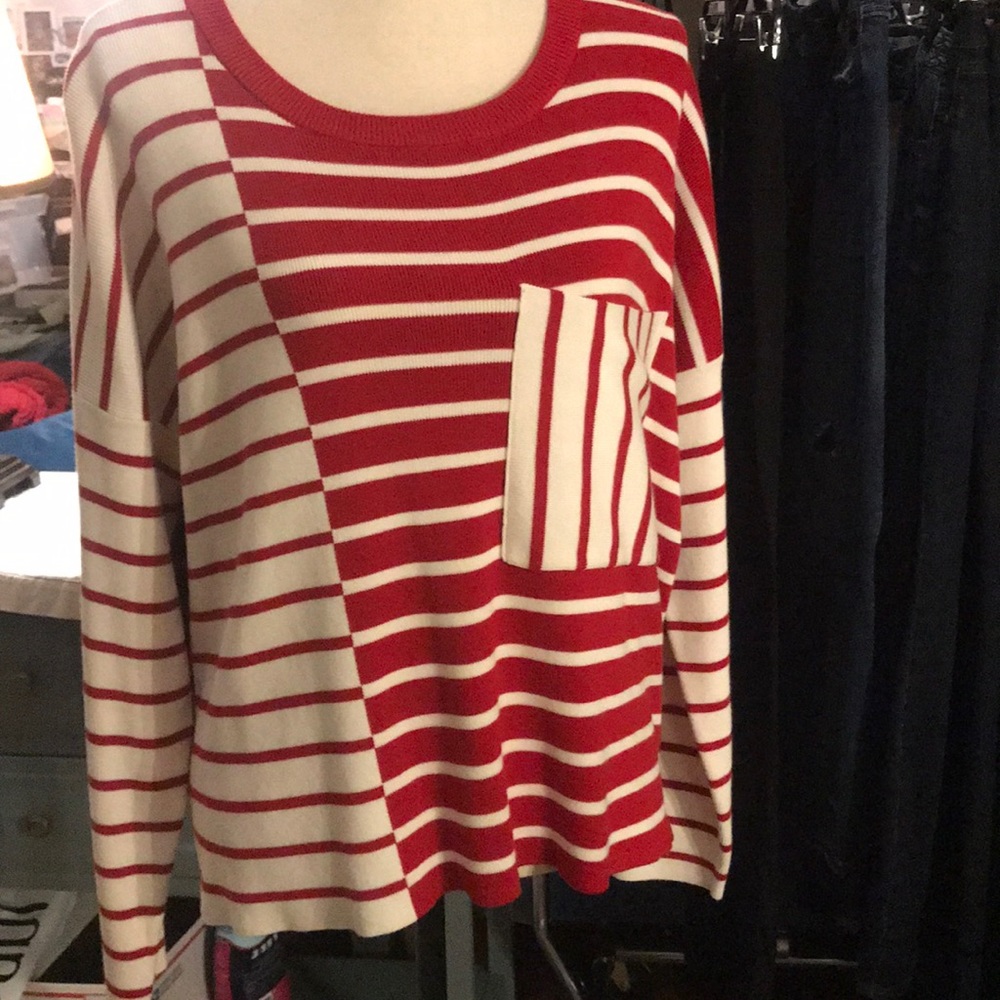 Pocket Pull Over Sweater